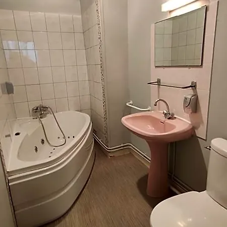 Angleterre Szálloda 2*